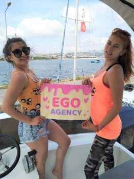 Танцовщицы go go прислали фото-отзыв из Турции