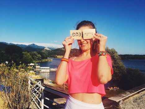 Кристина прислала фото-отзыв из Италии о работе хостес на консумации