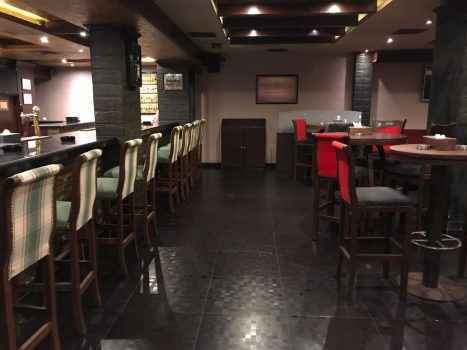 фото от девушки, работавшей в Аммане, бар Шанхай