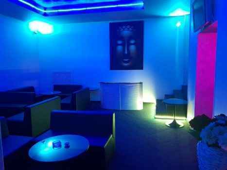 Интерьер бара Dollar в Италии - фото-отзыв от девушки хостес