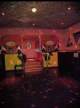 Фото-отзыв из клуба La Nuit от девушки хостес, которая работает здесь на консумации