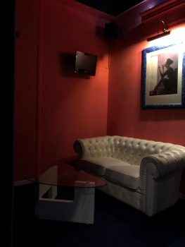 Уютная обстановка найти Перла, который находится в городе Ареццо в Италии