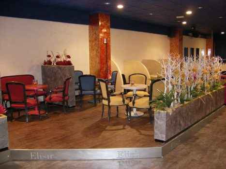 Интересный интерьер клуба elisir в Италии - фото-отчет от девочки хостес, которая работает на консумации в городе collesalvetti