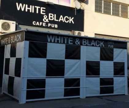 Вывеска и интерьер клуба White and Black в Испании - фото, сделанное девушкой хостес на контракте