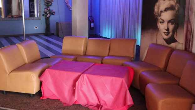 Локал All'in в Италии - вид изнутри. Фото-отзыв от девушки хостес