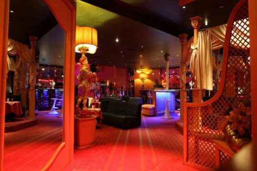 Зал ночного клуба BIMBO'S в городе Монтекатини - фото прислала девушка хостес