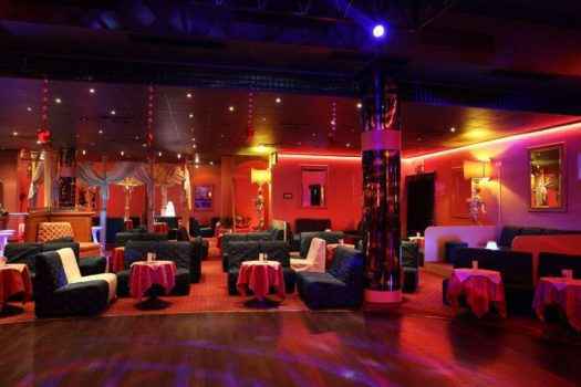 В каких клубах Италии работают наши девушки? Фото-отзыв из Монтекатини-Терме от девушки хостес