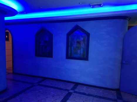 Фото-отчет от девушки хостес, которая работает в кароке баре Хилтон в Южной Корее на берегу Японского моря