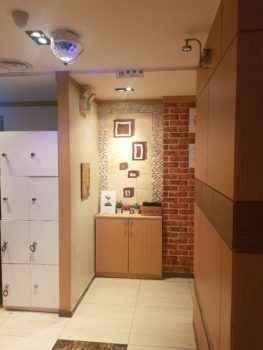 Камеры хранения и вообще обстановка караоке-клуба Южной КОреи 