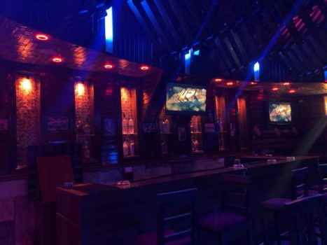 Vegas - бар в Иордании - фото изнутри