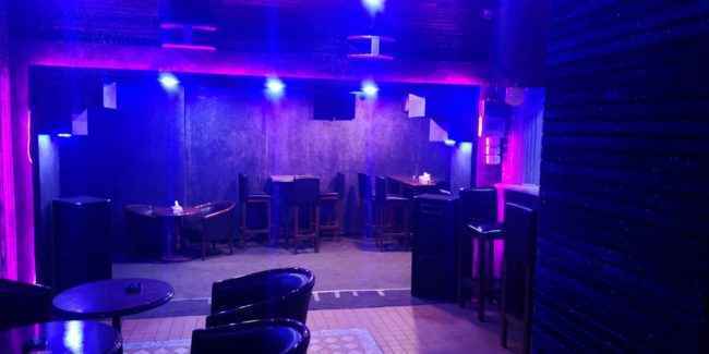 Как выглядит ночной бар Акация в Аммане внутри