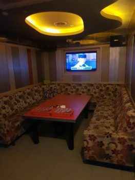 Фото-отзыв от девушки хостес которая работает в Южной Корее в караоке Лава