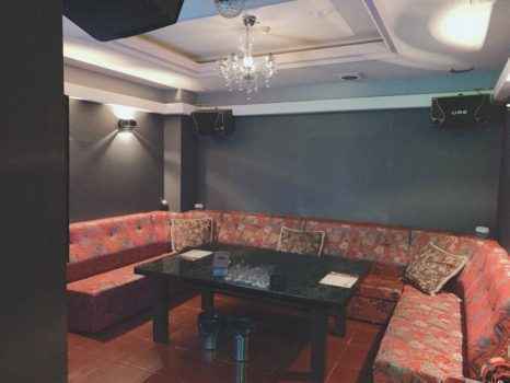 Фото-отзыв из румки караоке бара The black в Южной Корее