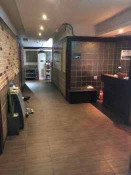 Фото интерьера караоке бара Bentli в Корее